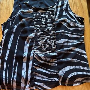 Trendy Work Casual Madison Michelle Size 14 Zebra Print Front Ruching Tunic
